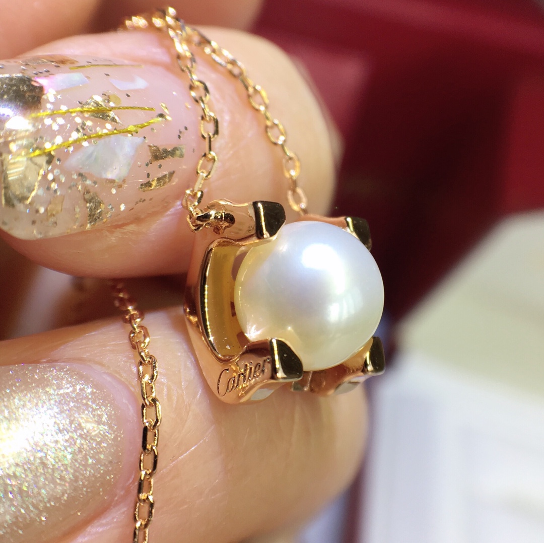 Cartier Necklace Pearl M