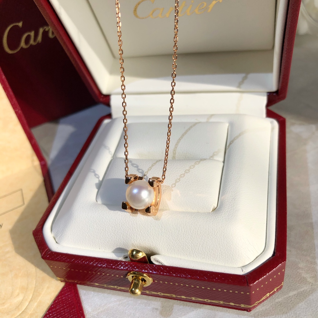 Cartier Necklace Pearl M