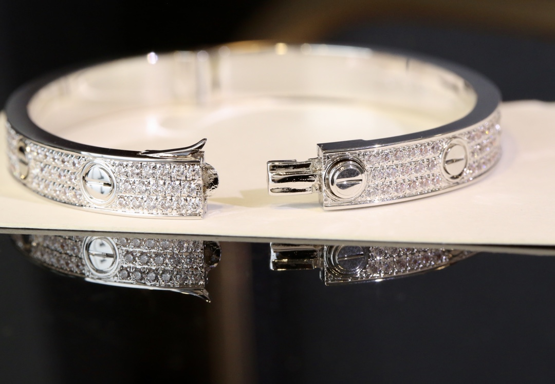 Cartier Bangle Diamond Inlaid L