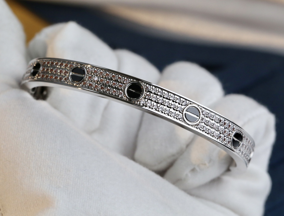 Cartier Bangle Diamond Inlaid L