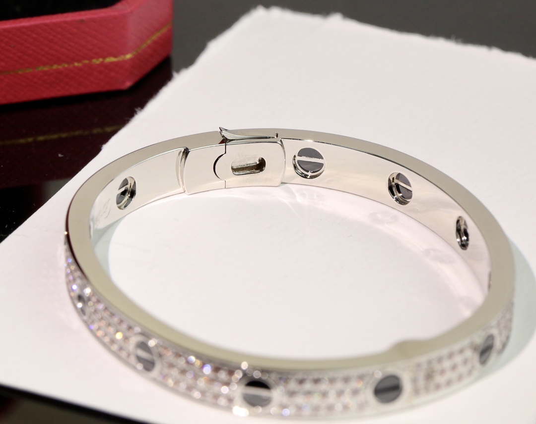 Cartier Bangle Diamond Inlaid L