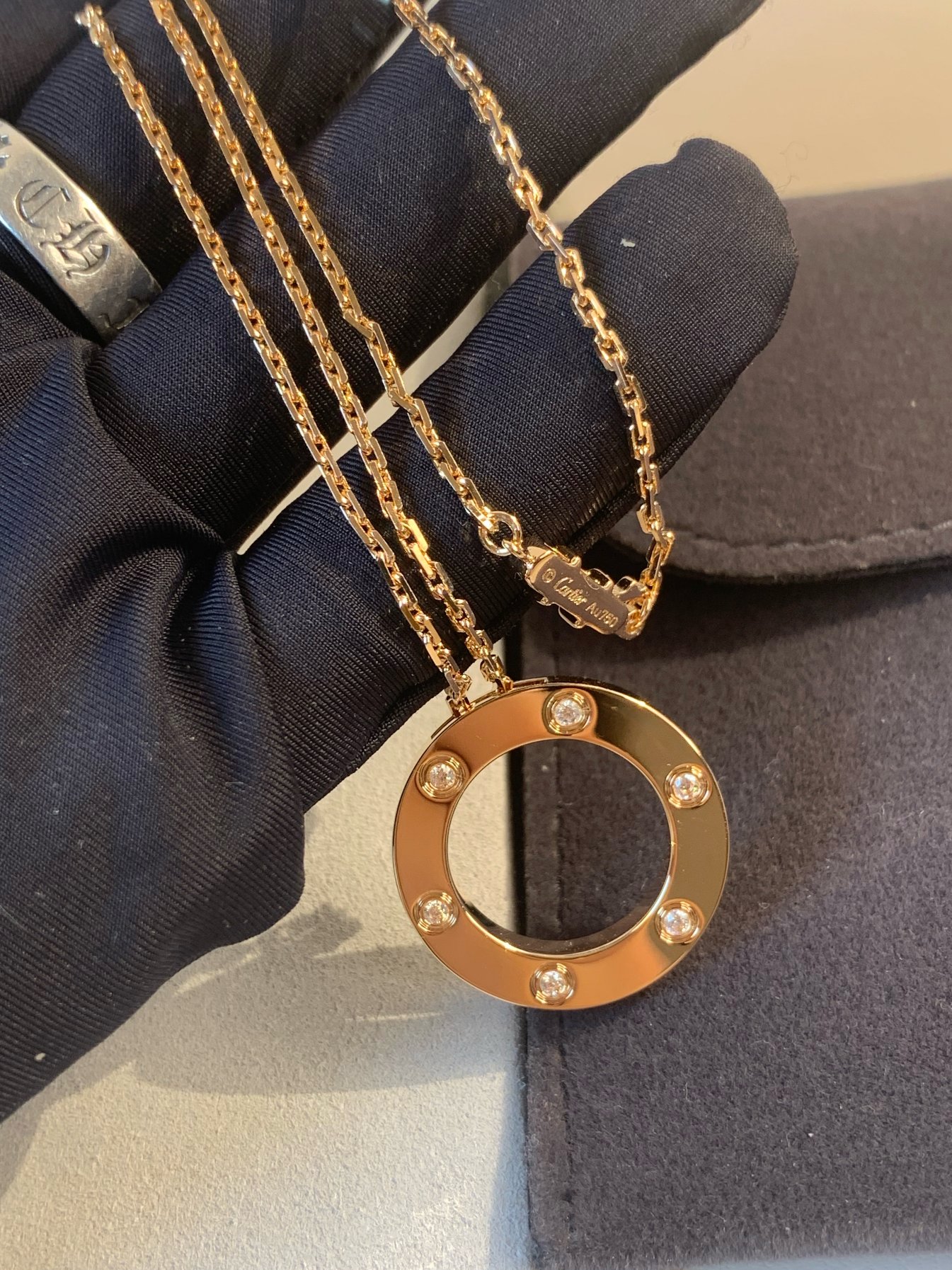Cartier Necklace L