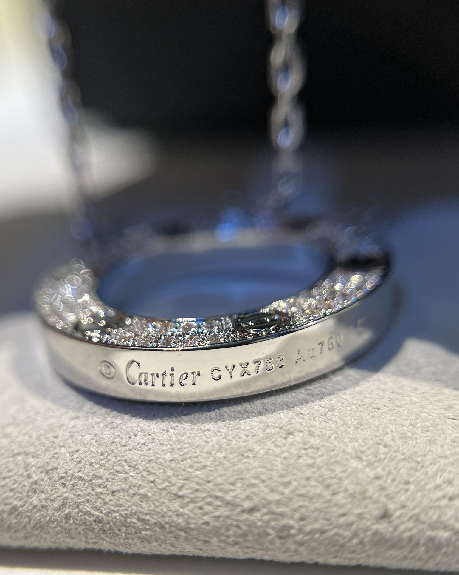 Cartier Necklace Diamond Gold Inlaid L