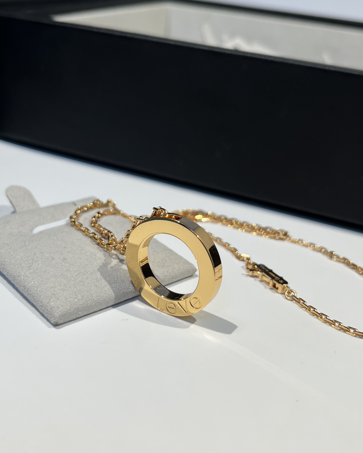 Cartier Necklace Diamond Gold Inlaid L