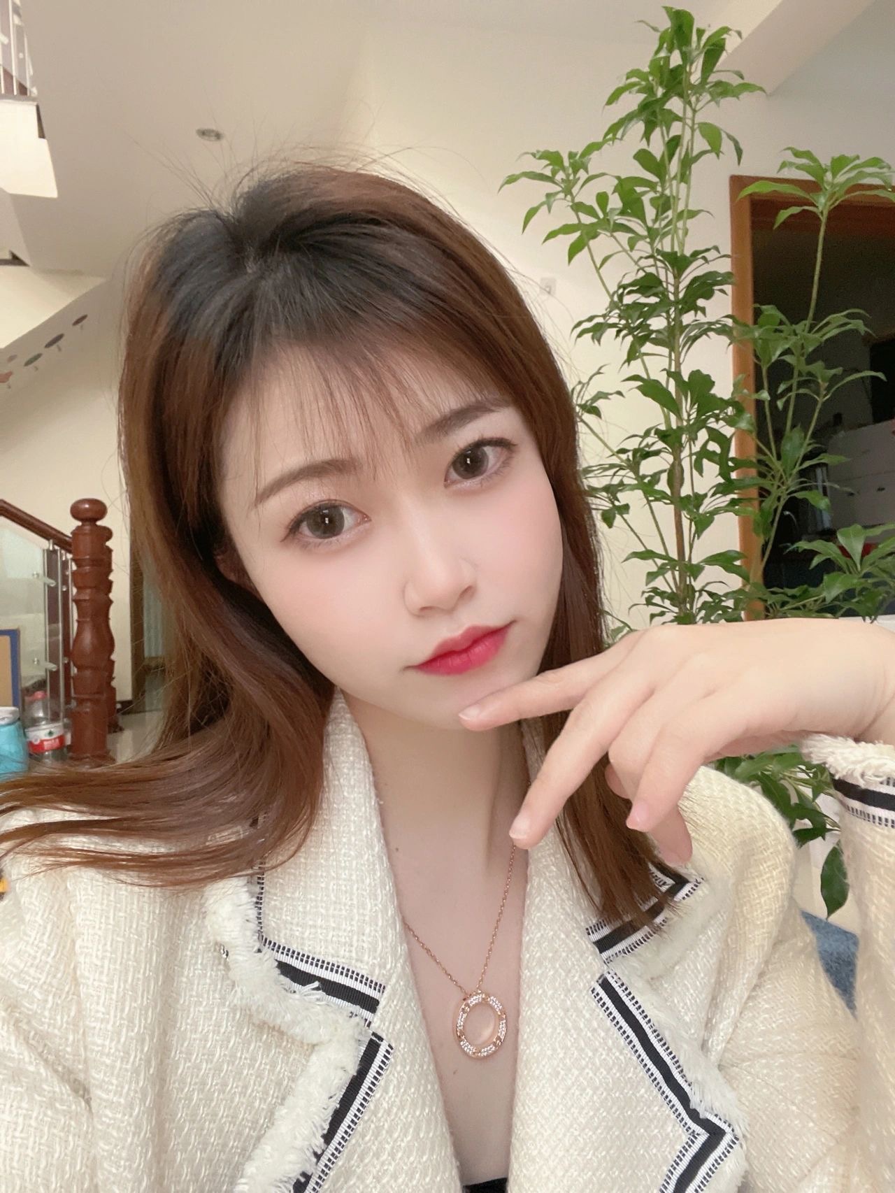 Cartier Necklace Diamond Gold Inlaid L