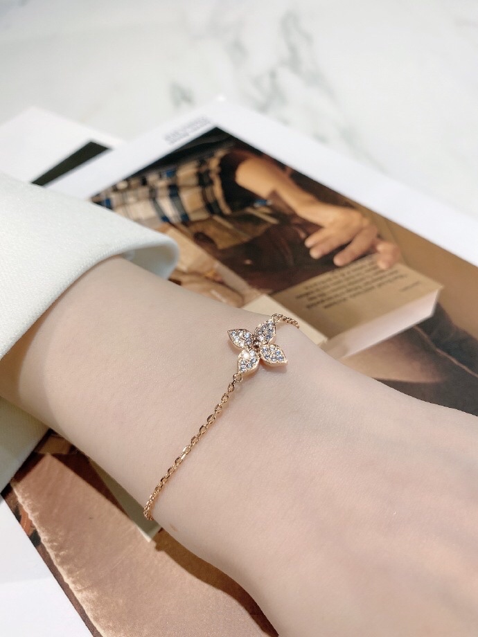 Lv Bracelet Diamond S-l-m
