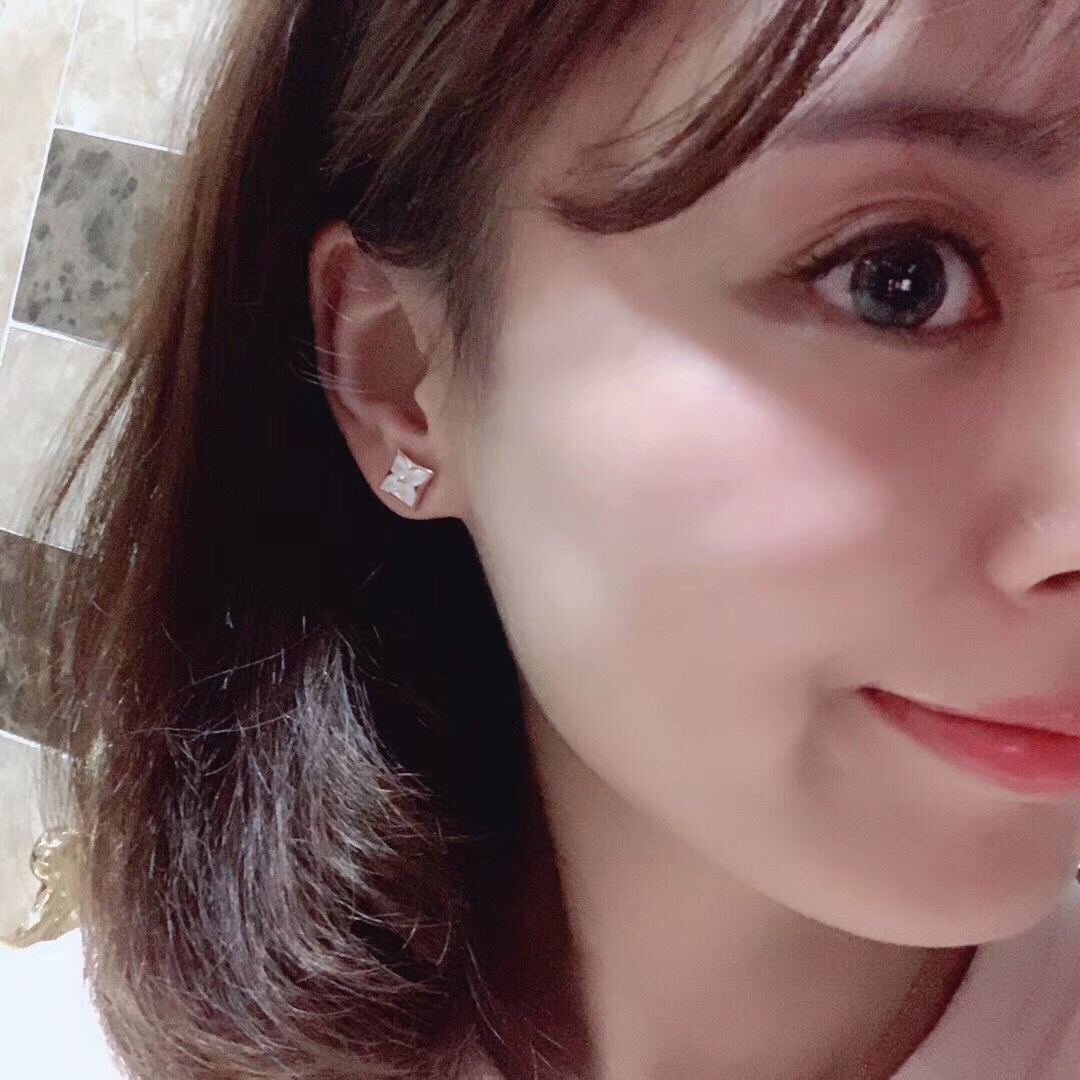 Lv Earrings Pearl Inlaid L