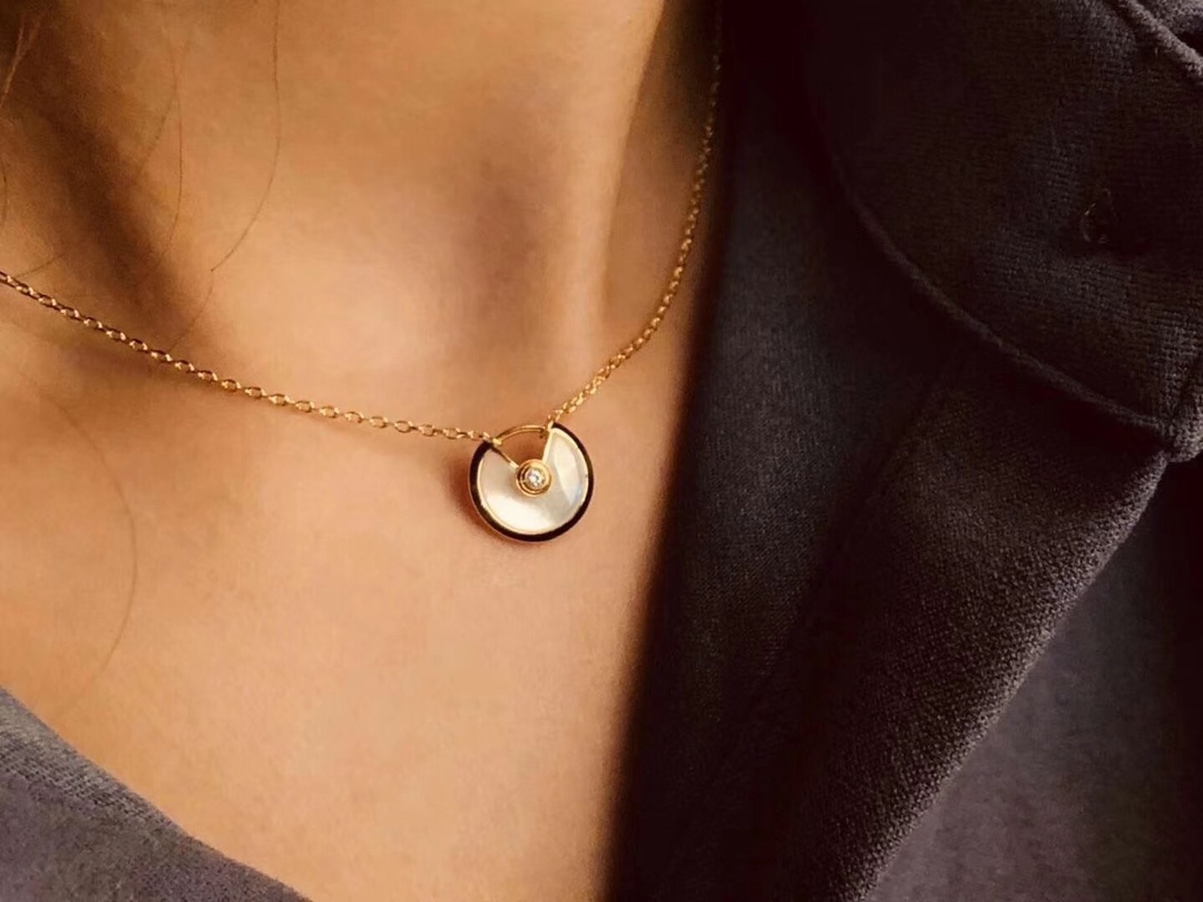 Cartier Necklace Rose Gold