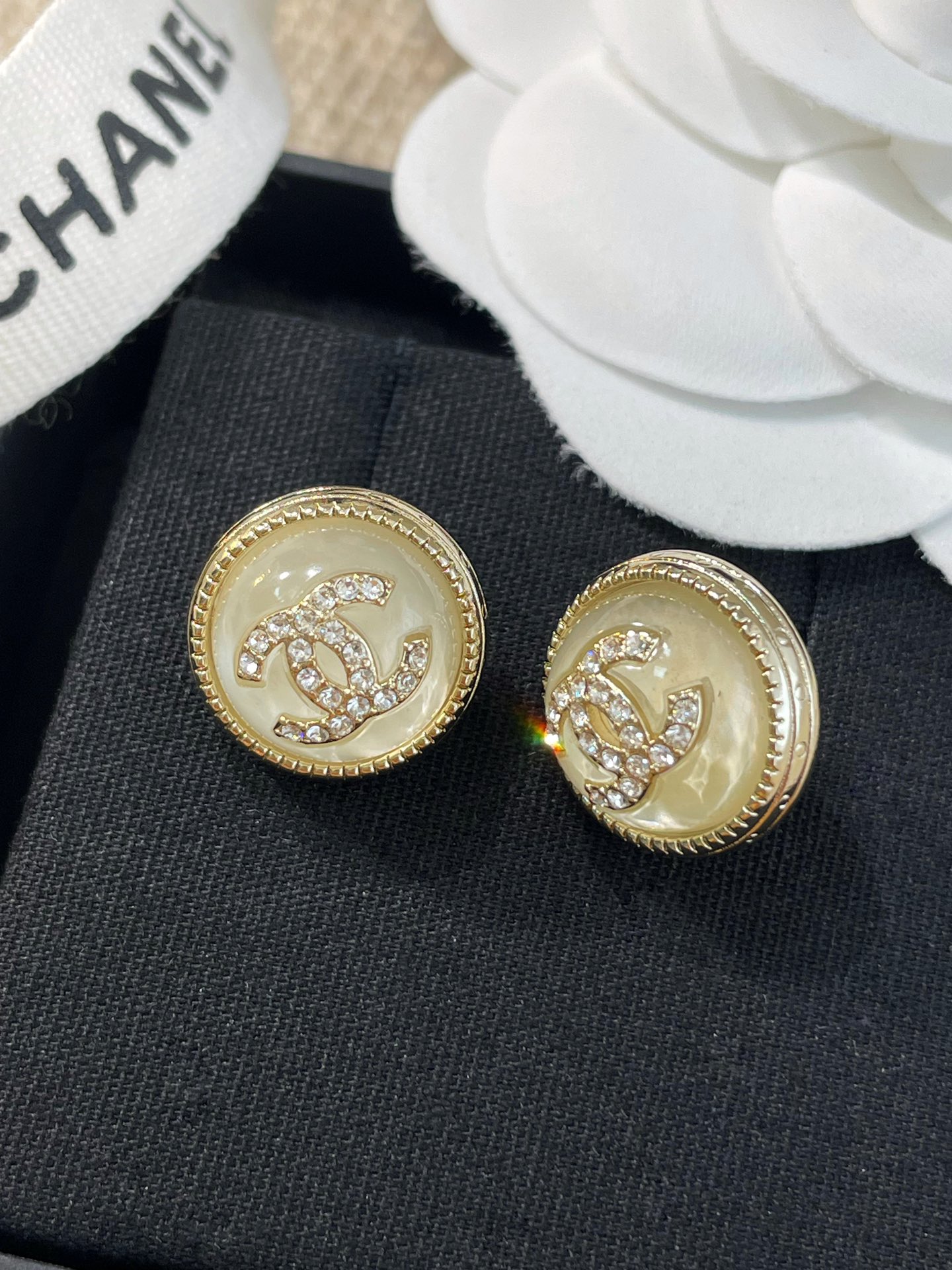 Chanel Earrings Black M-l