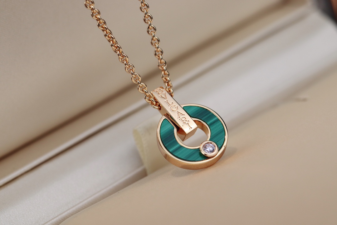 Bvlgari Couple Necklace Diamond Rose Gold Inlaid L