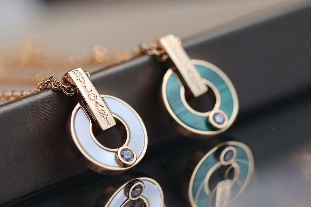 Bvlgari Couple Necklace Diamond Rose Gold Inlaid L