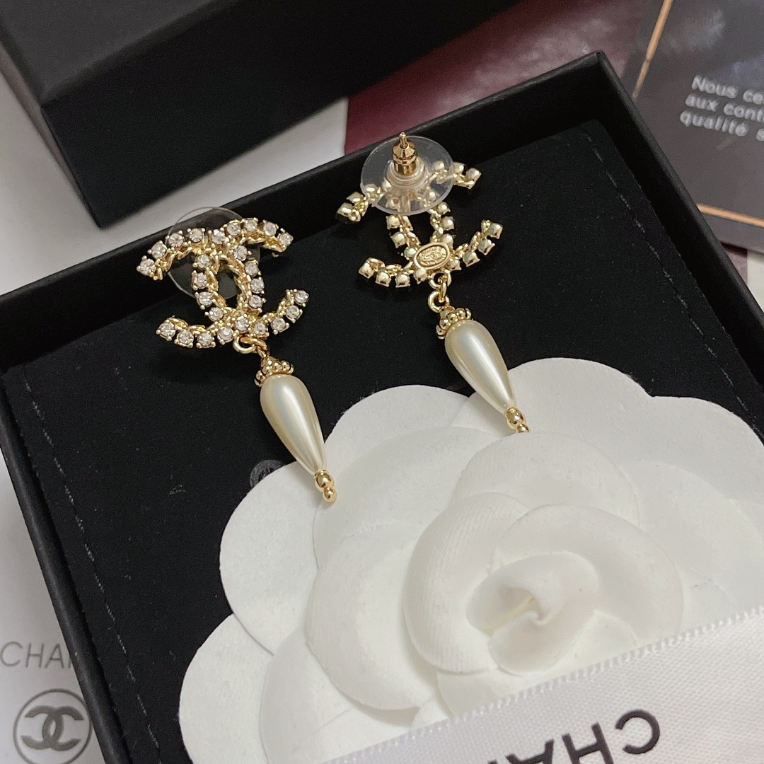 Chanel Earrings L