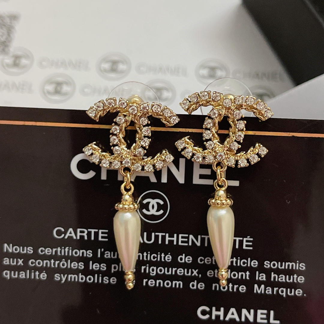 Chanel Earrings L