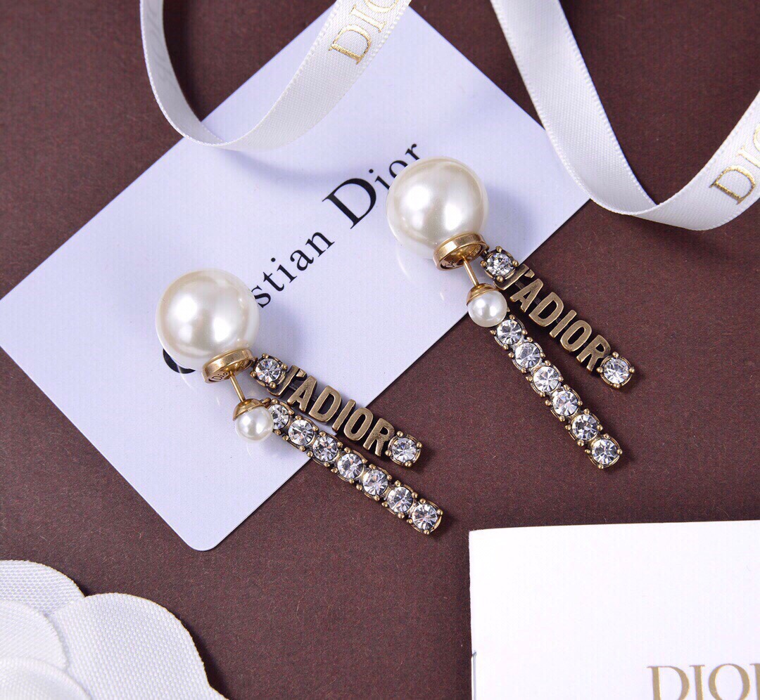 Dior Earrings Pearl