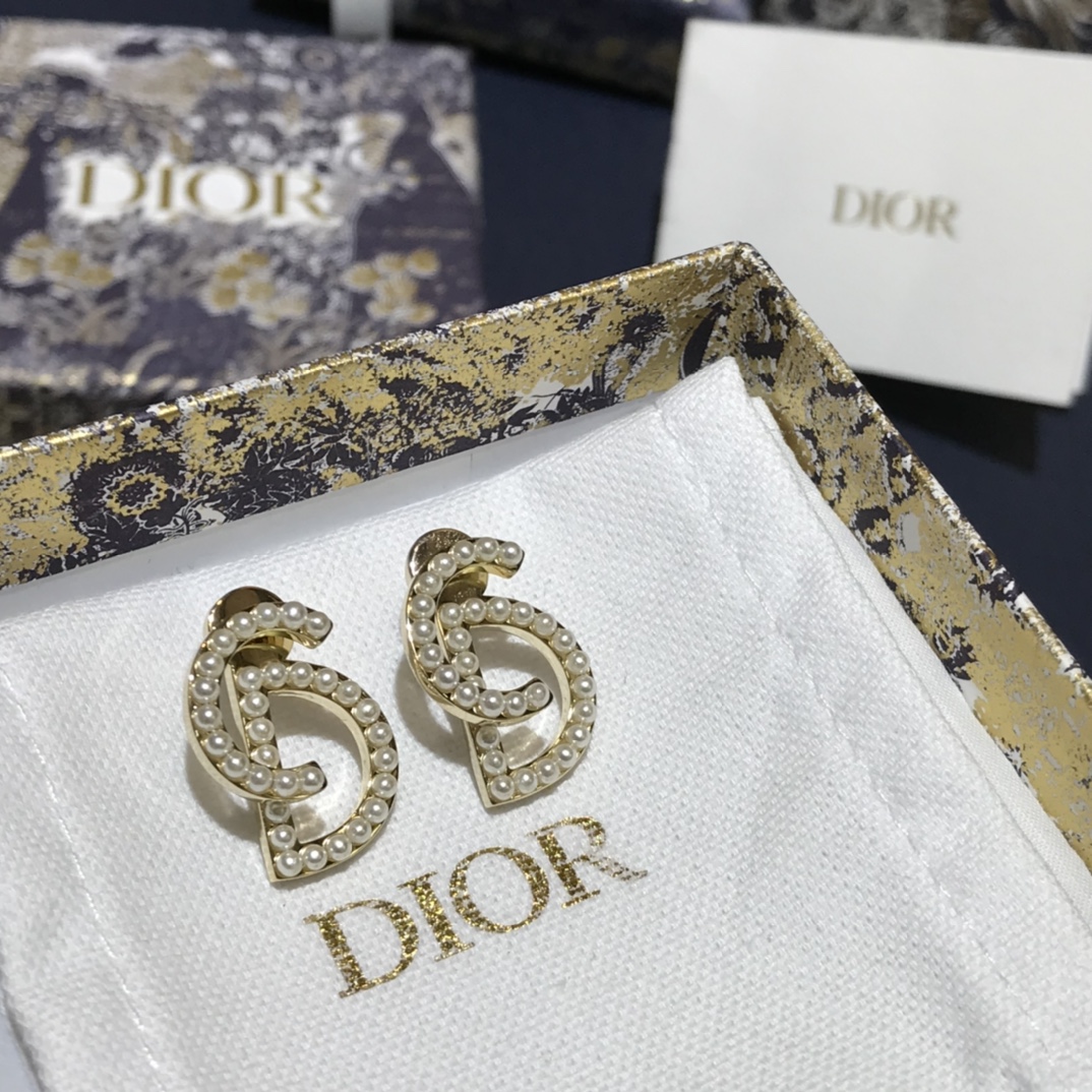 Dior Earrings Pearl