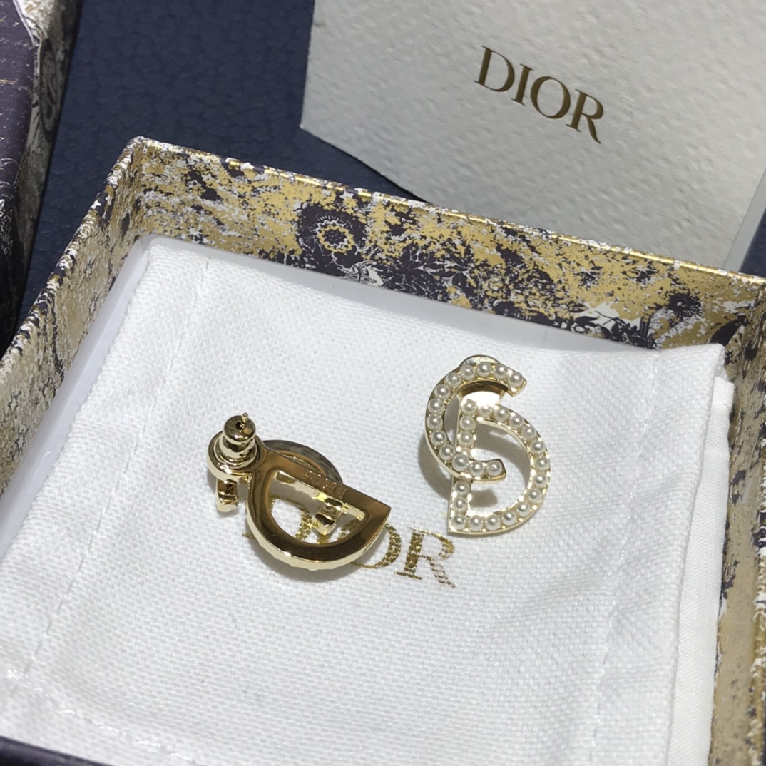 Dior Earrings Pearl