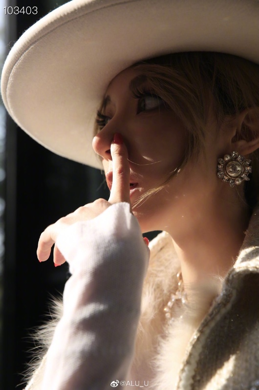 Chanel Earrings Pearl L