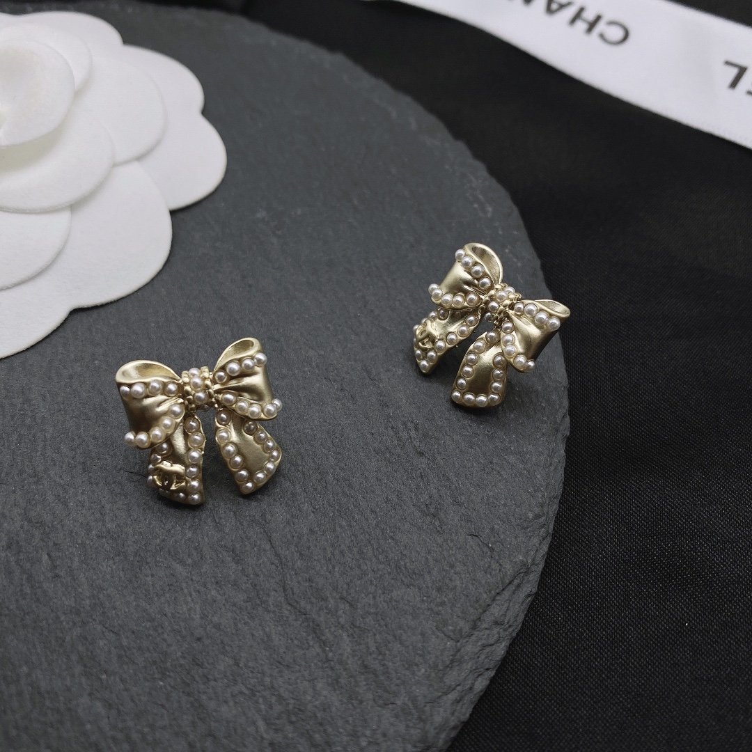 Chanel Earrings S