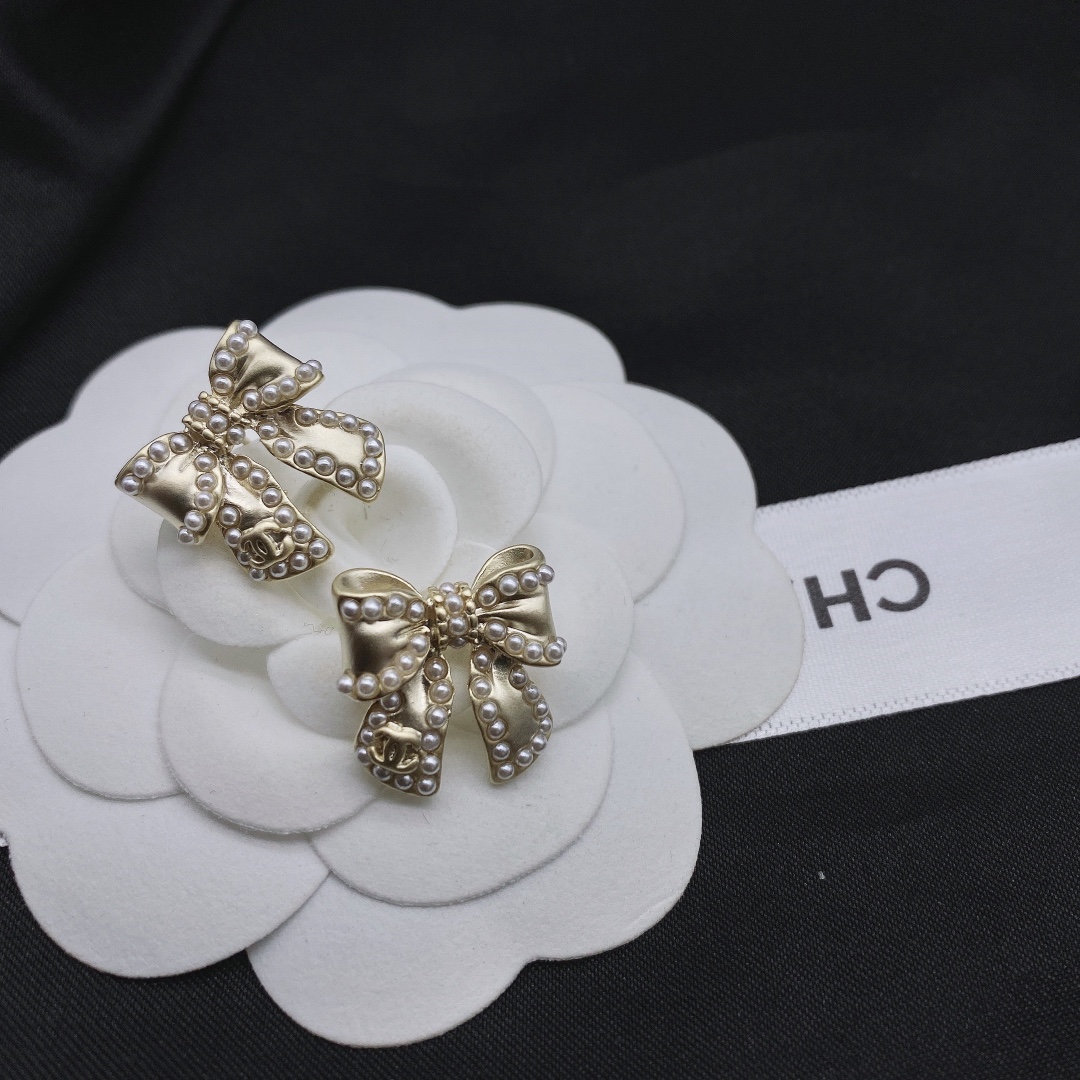 Chanel Earrings S
