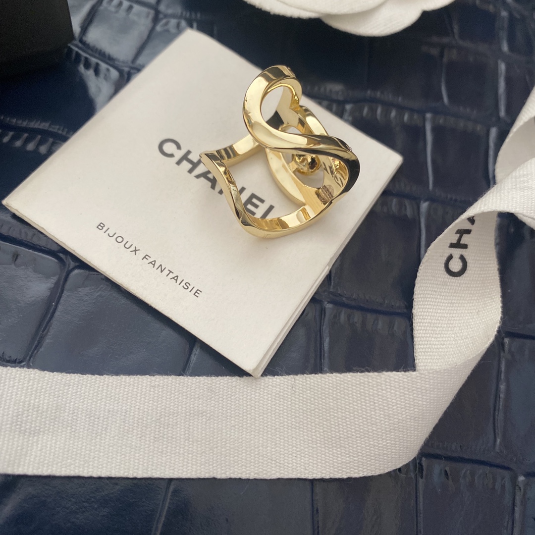 Chanel Ring