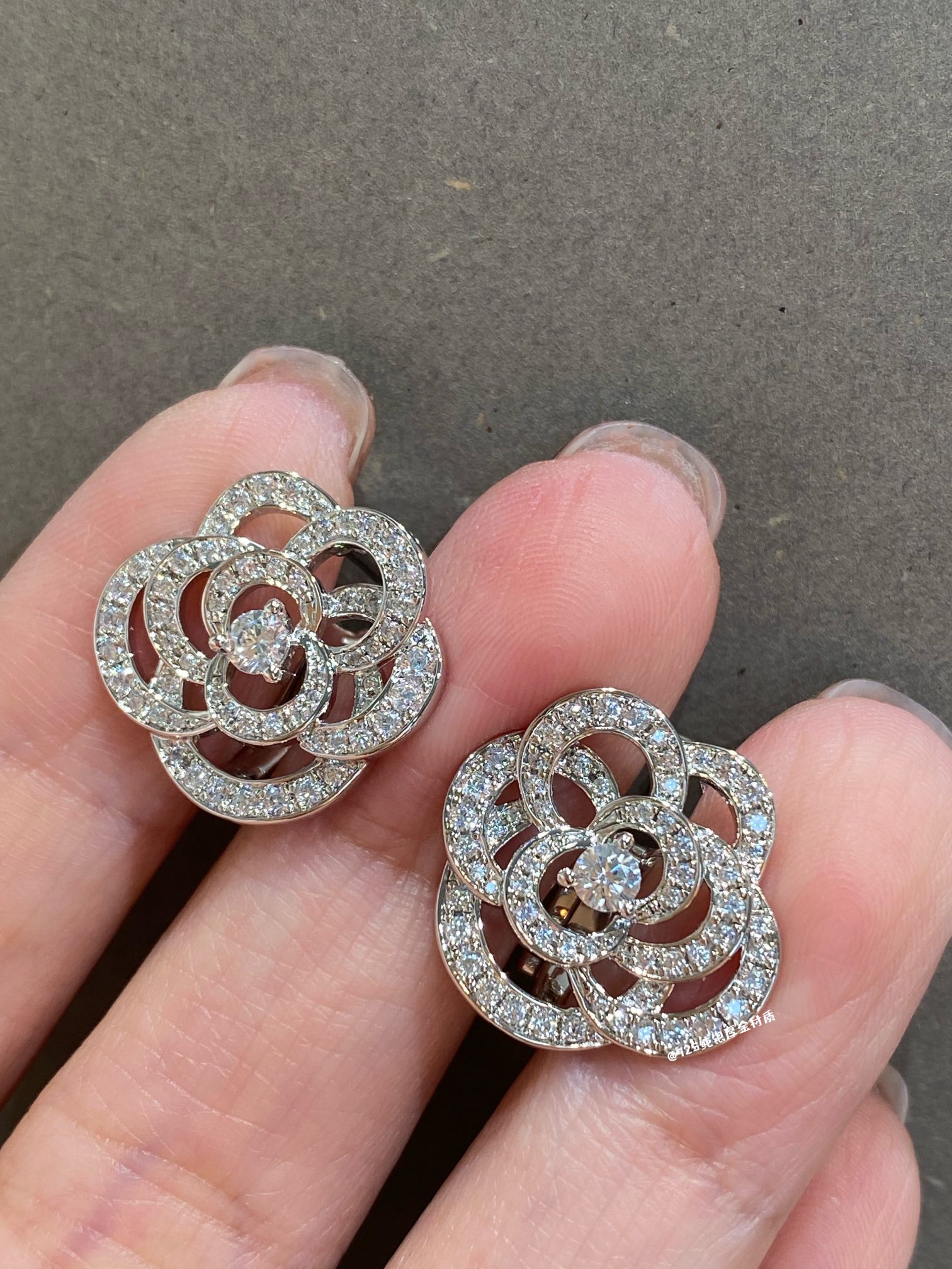 Chanel Earrings Diamond