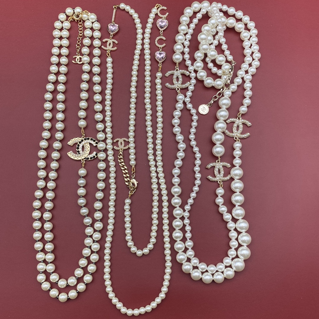 Chanel Basic Jewelry L