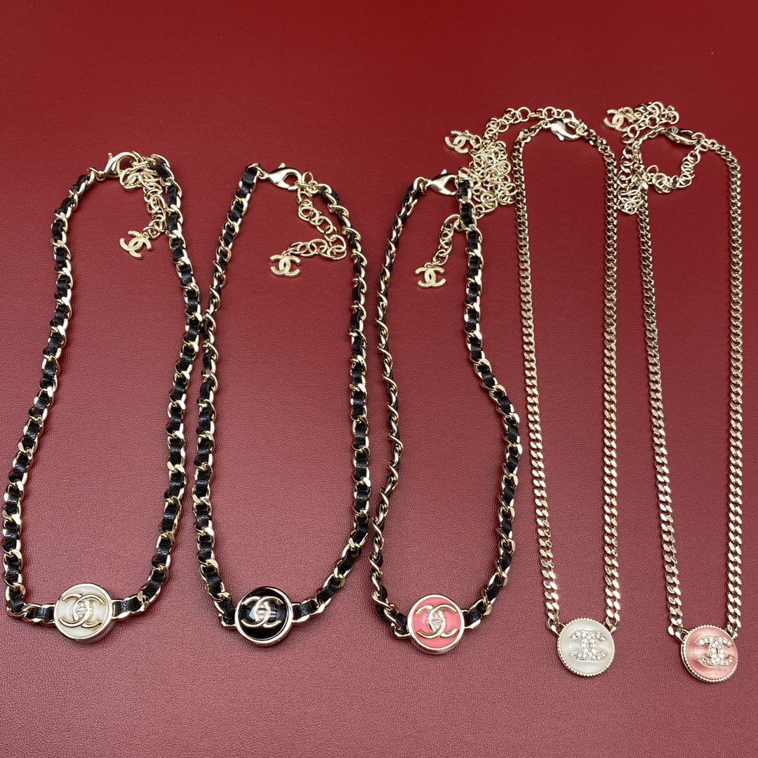 Chanel Necklace L