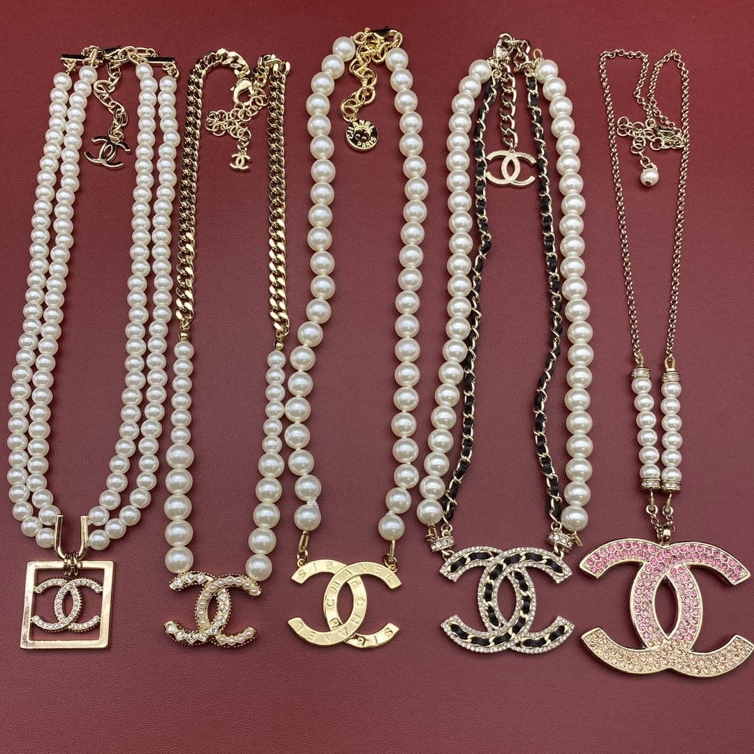 Chanel Necklace L