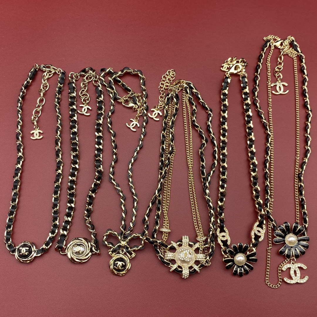 Chanel Necklace L