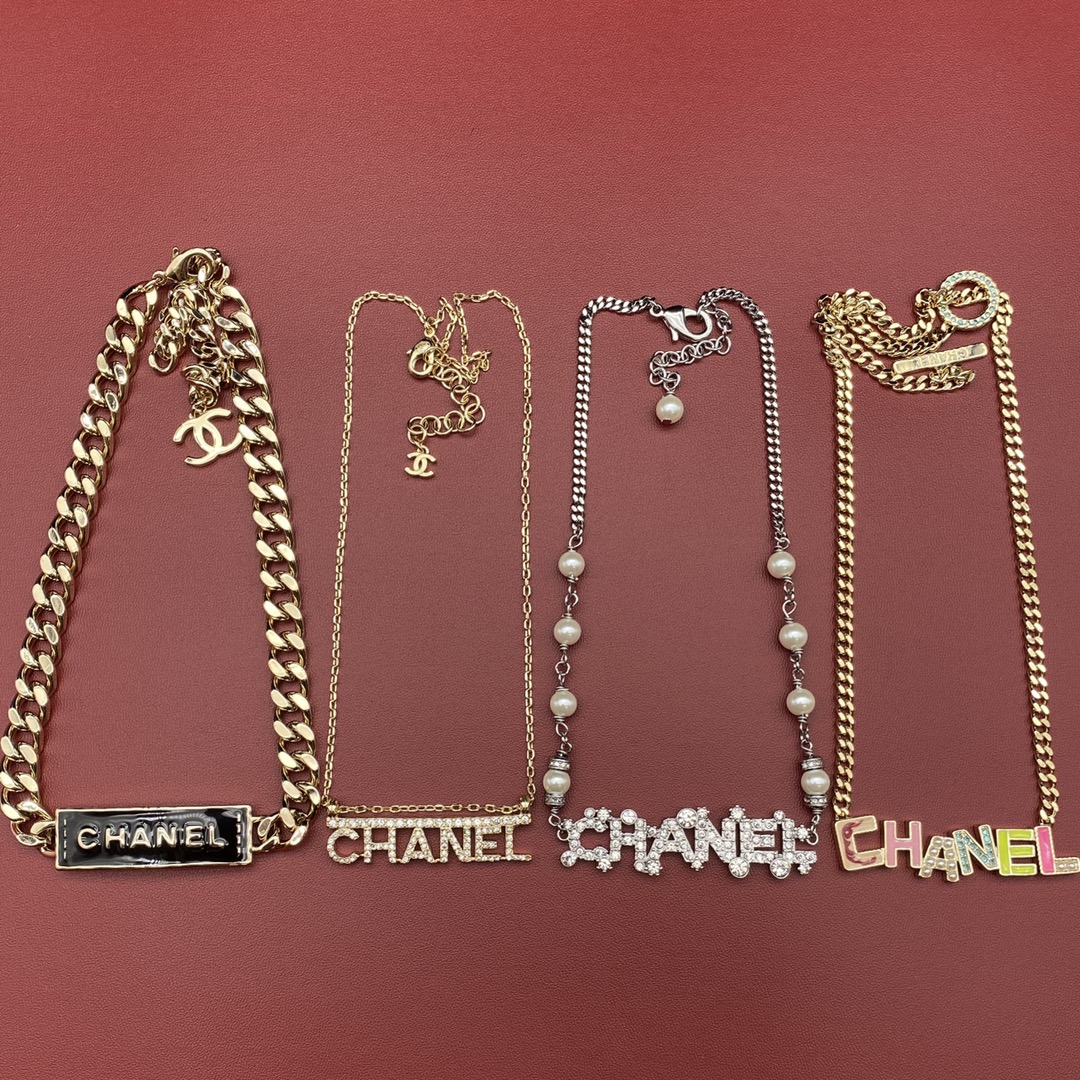 Chanel Necklace L