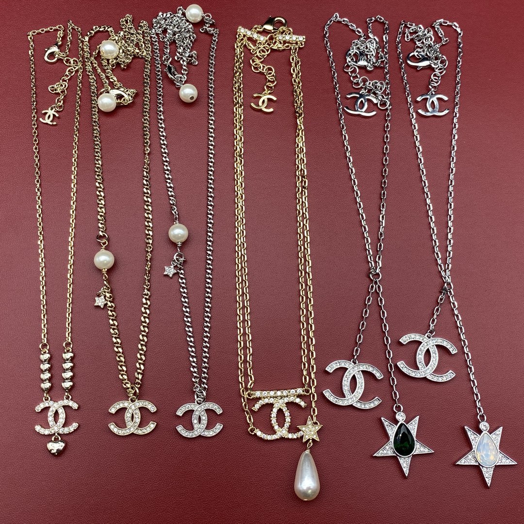 Chanel Necklace L