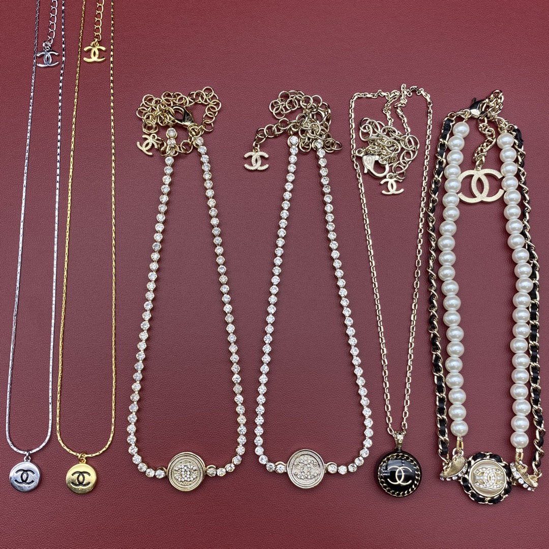 Chanel Necklace L
