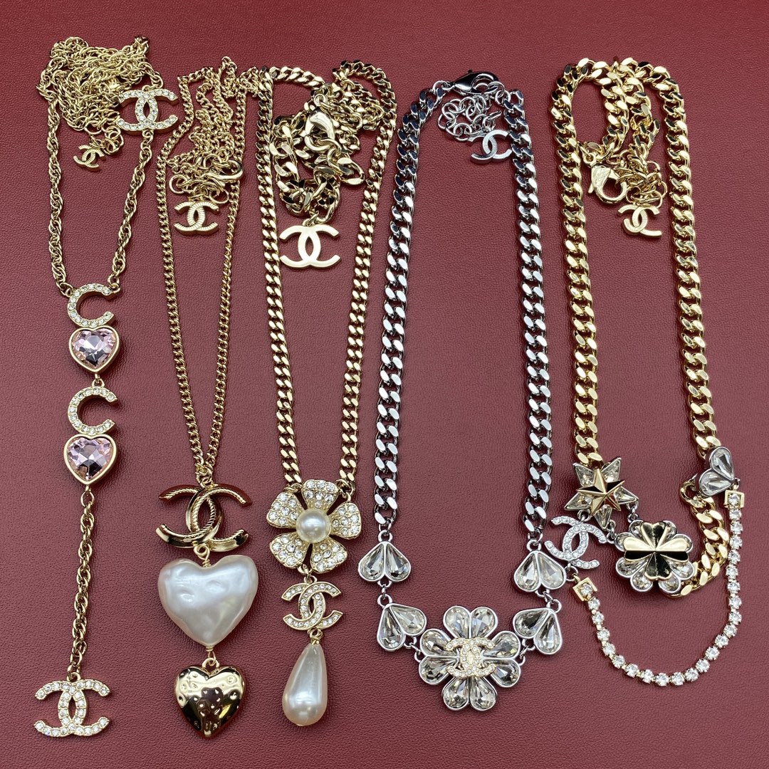Chanel Necklace L