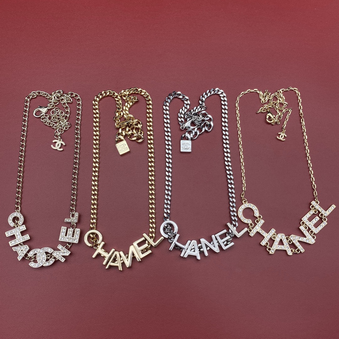Chanel Necklace L