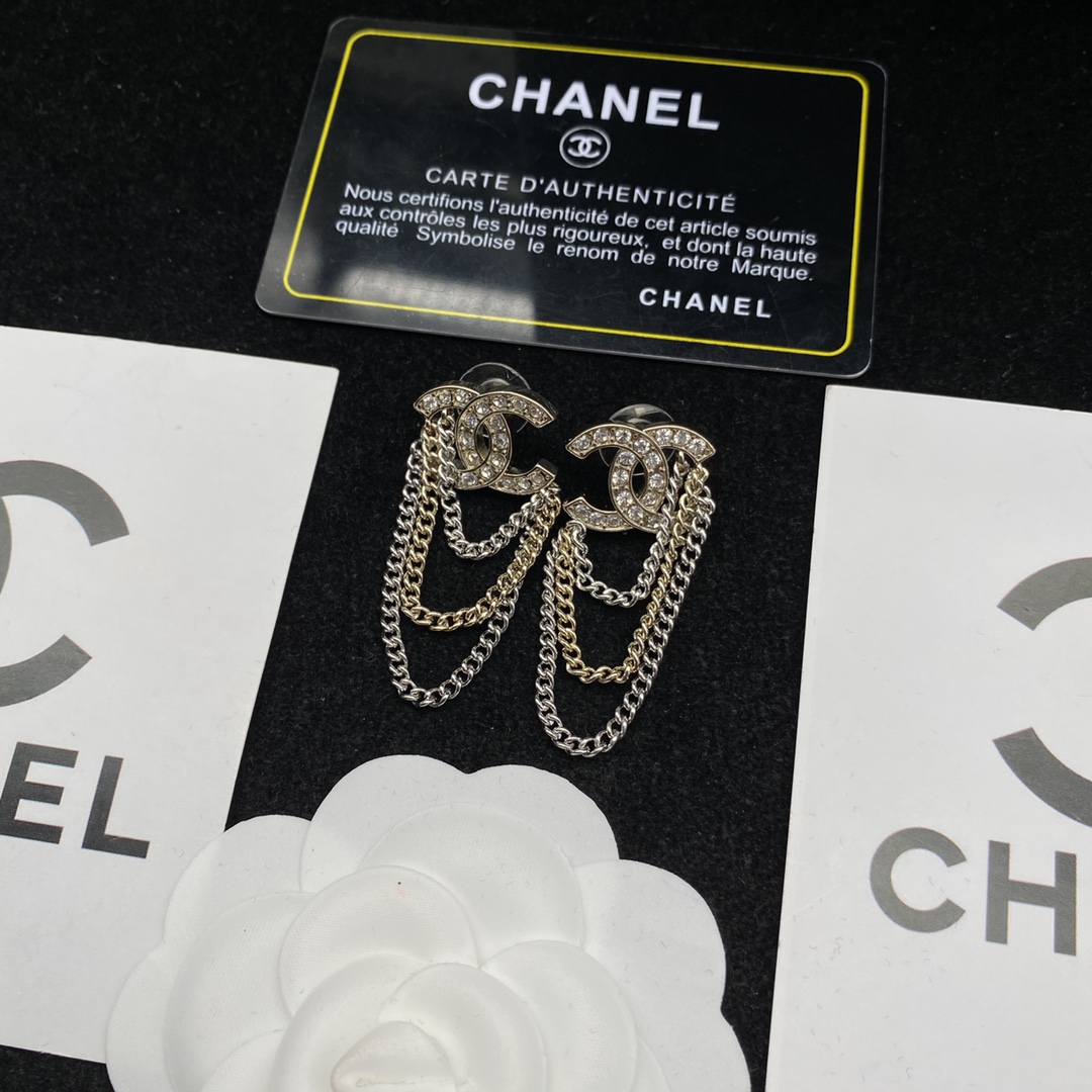 Chanel Earrings L