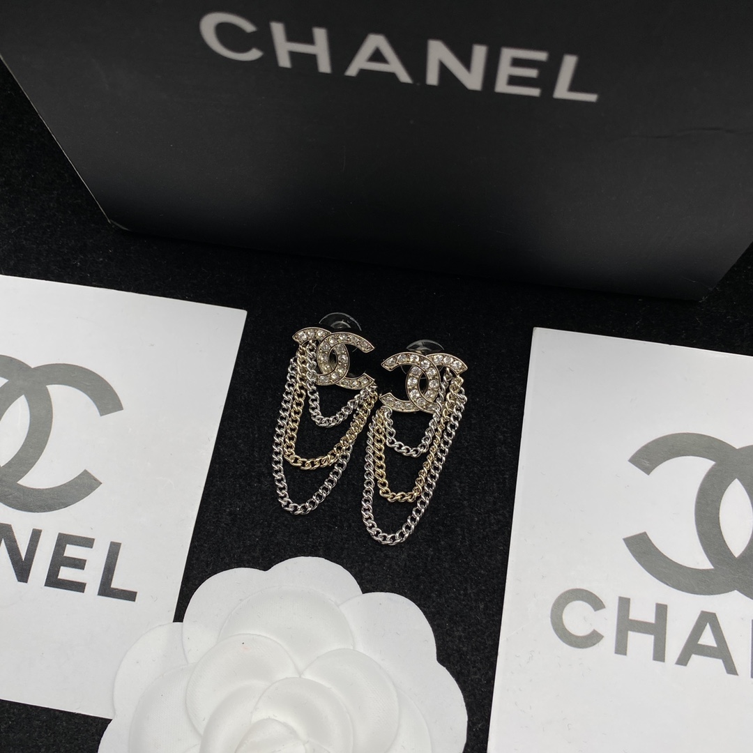 Chanel Earrings L