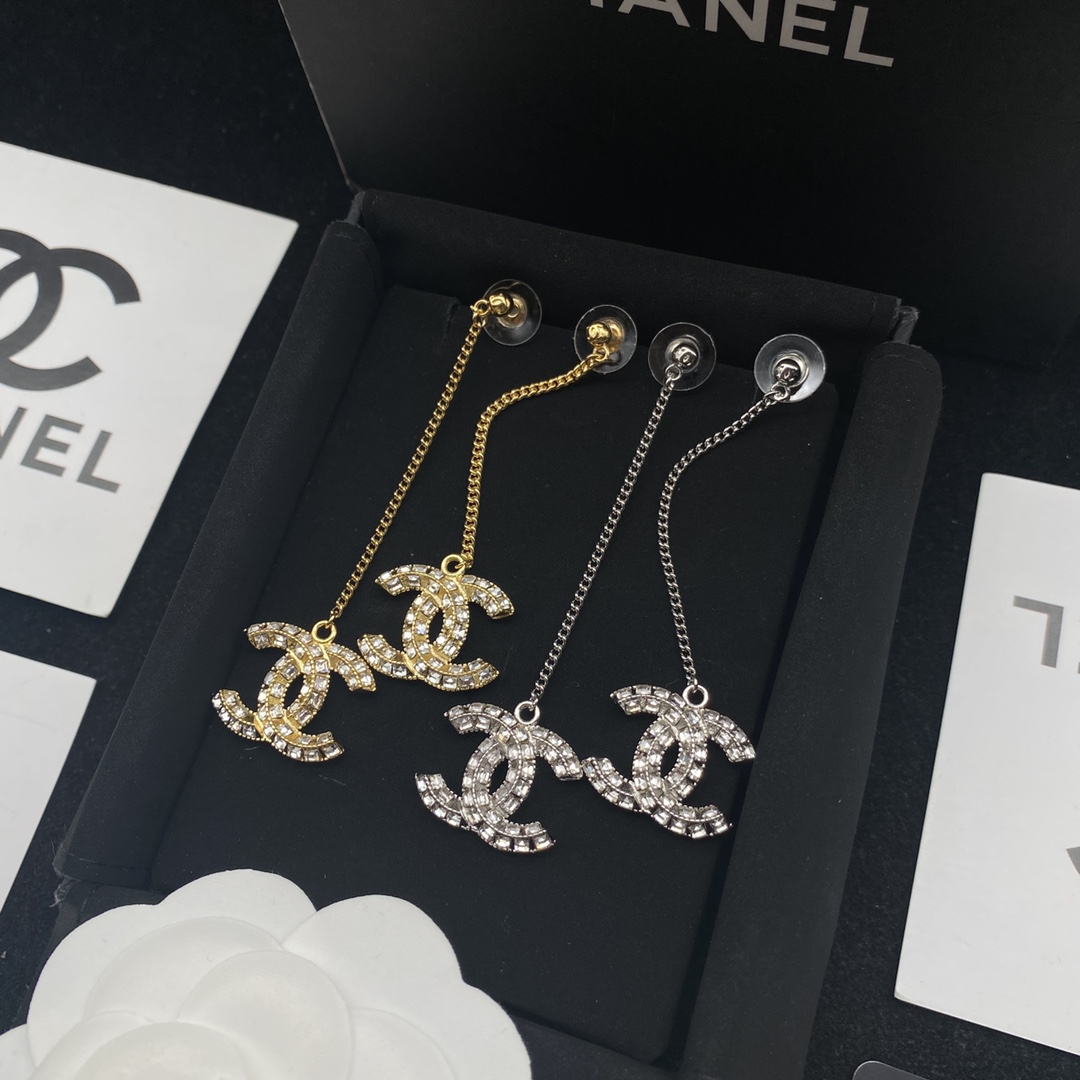 Chanel Earrings L