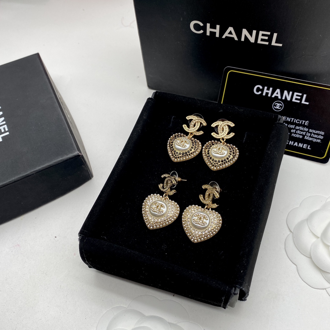 Chanel Earrings L