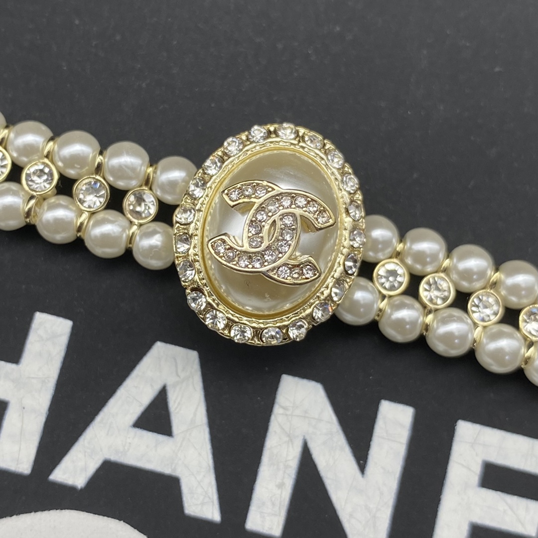 Chanel Basic Jewelry Pearl
