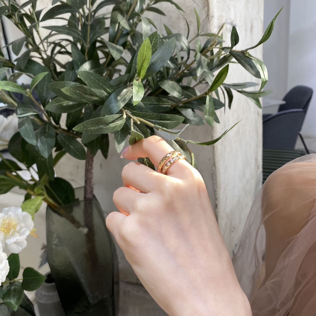 Chanel Ring