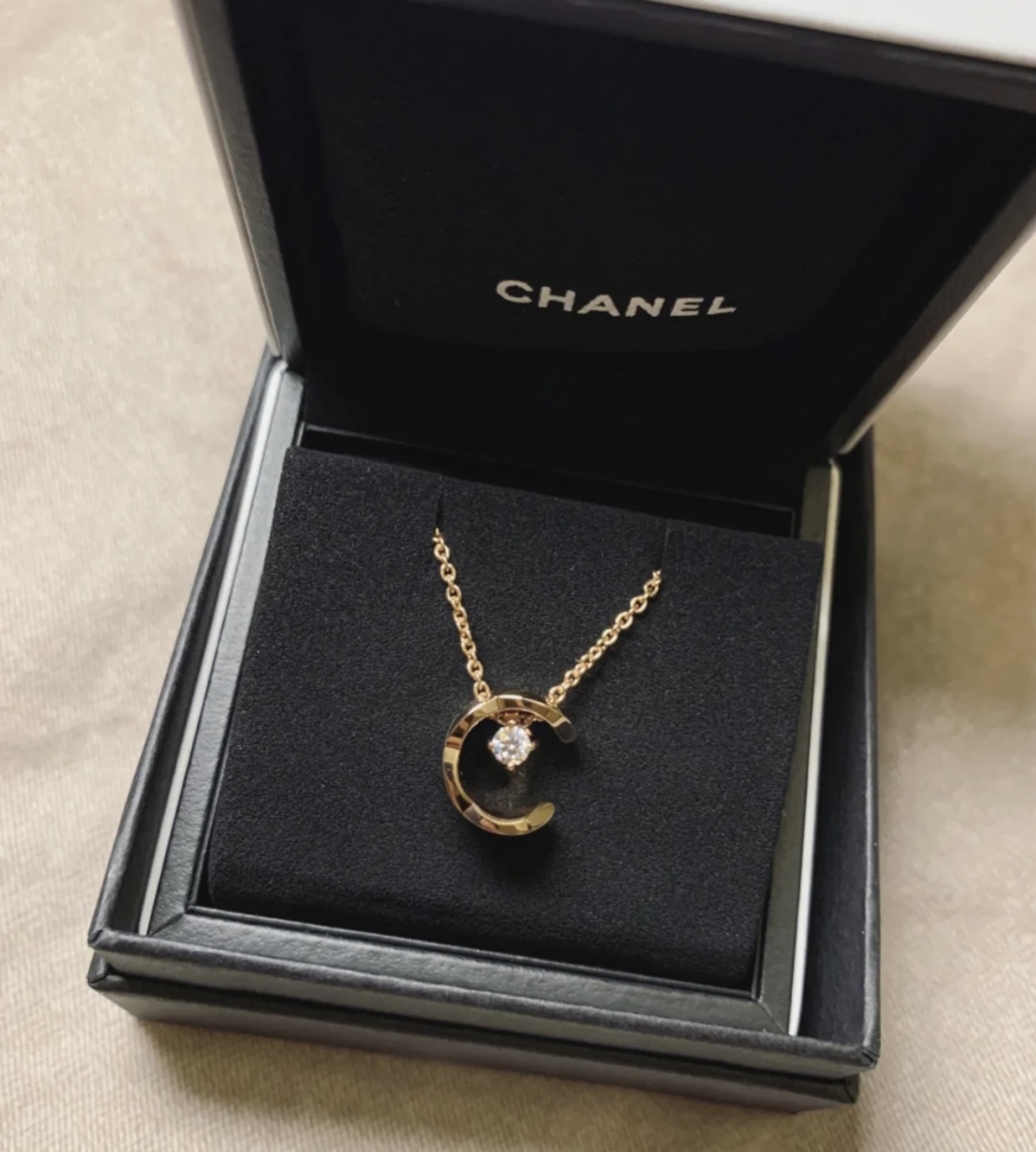 Chanel Necklace S