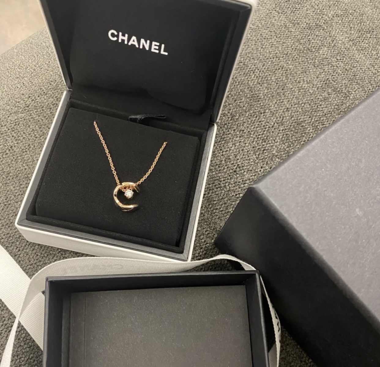 Chanel Necklace S