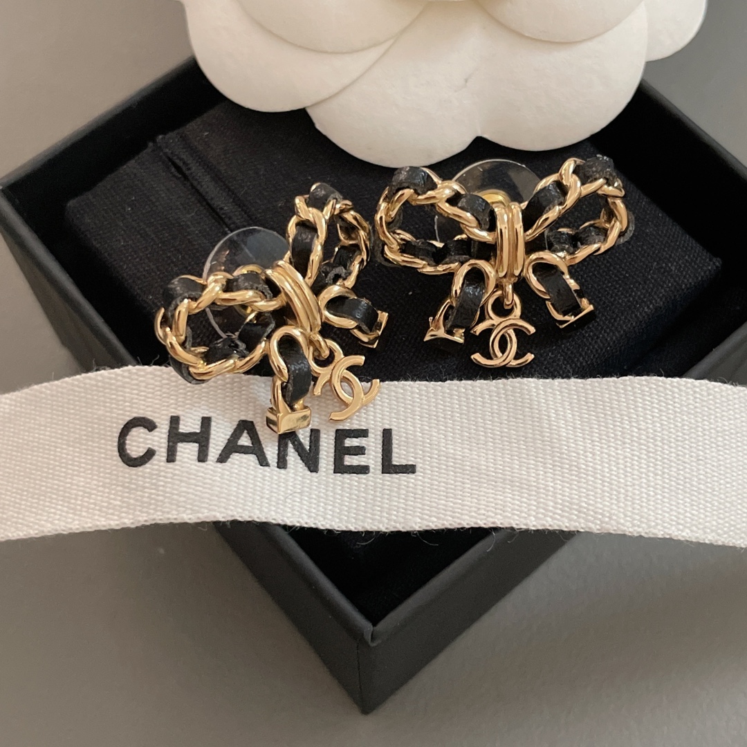 Chanel Necklace