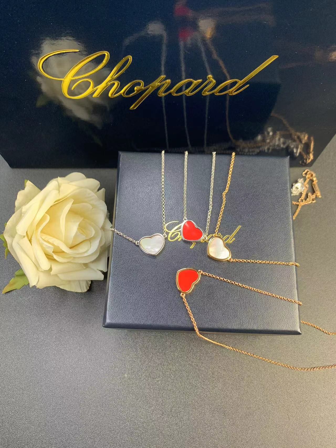 Chanel Necklace Diamond Rose Gold L