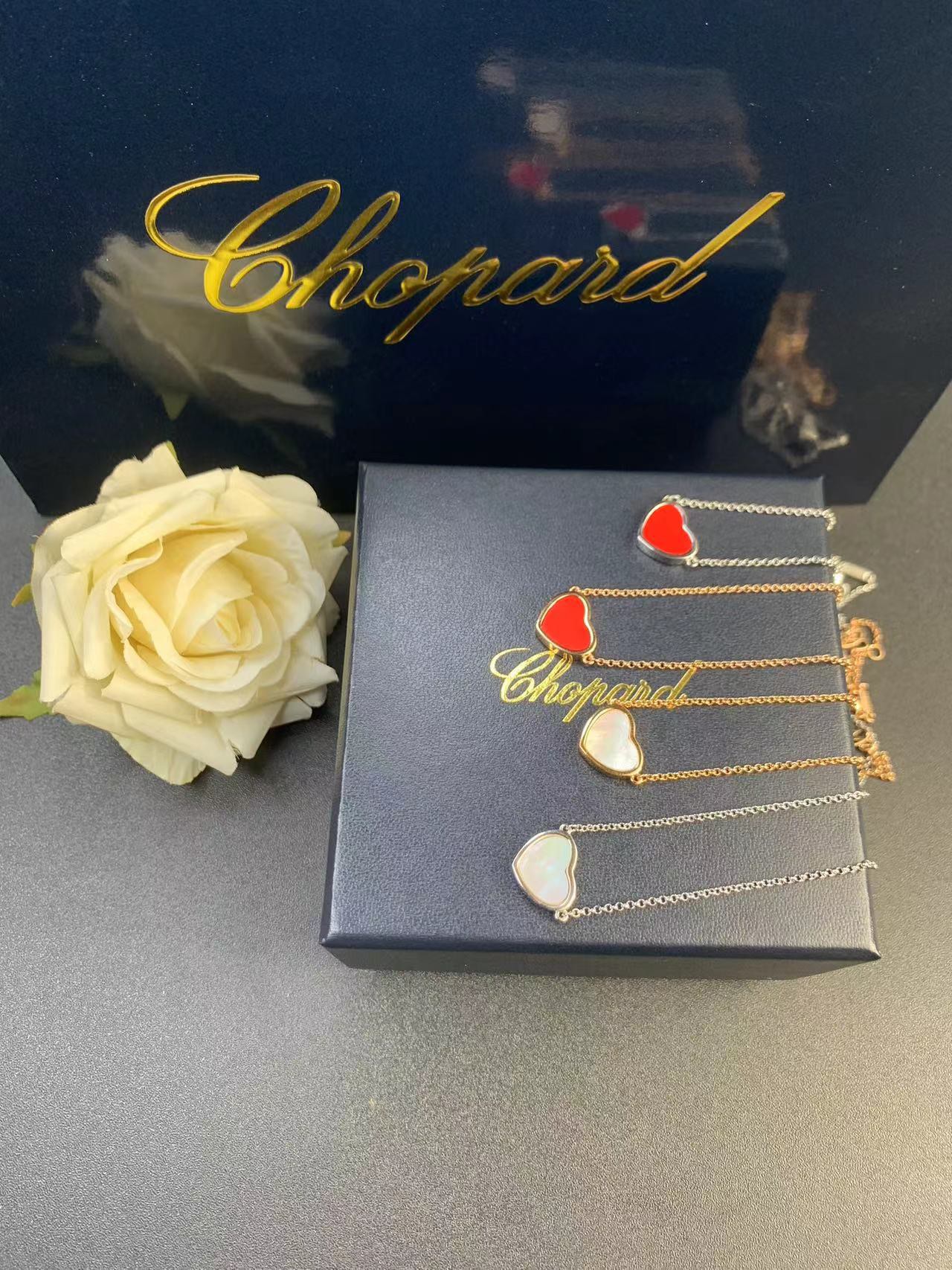 Chanel Necklace Diamond Rose Gold L