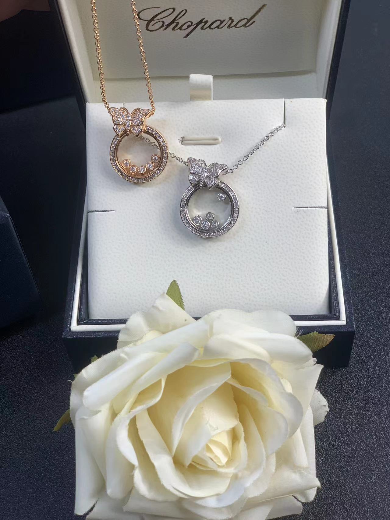 Chanel Necklace Diamond Rose Gold L