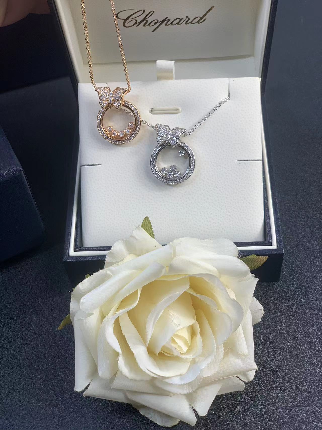 Chanel Necklace Diamond Rose Gold L