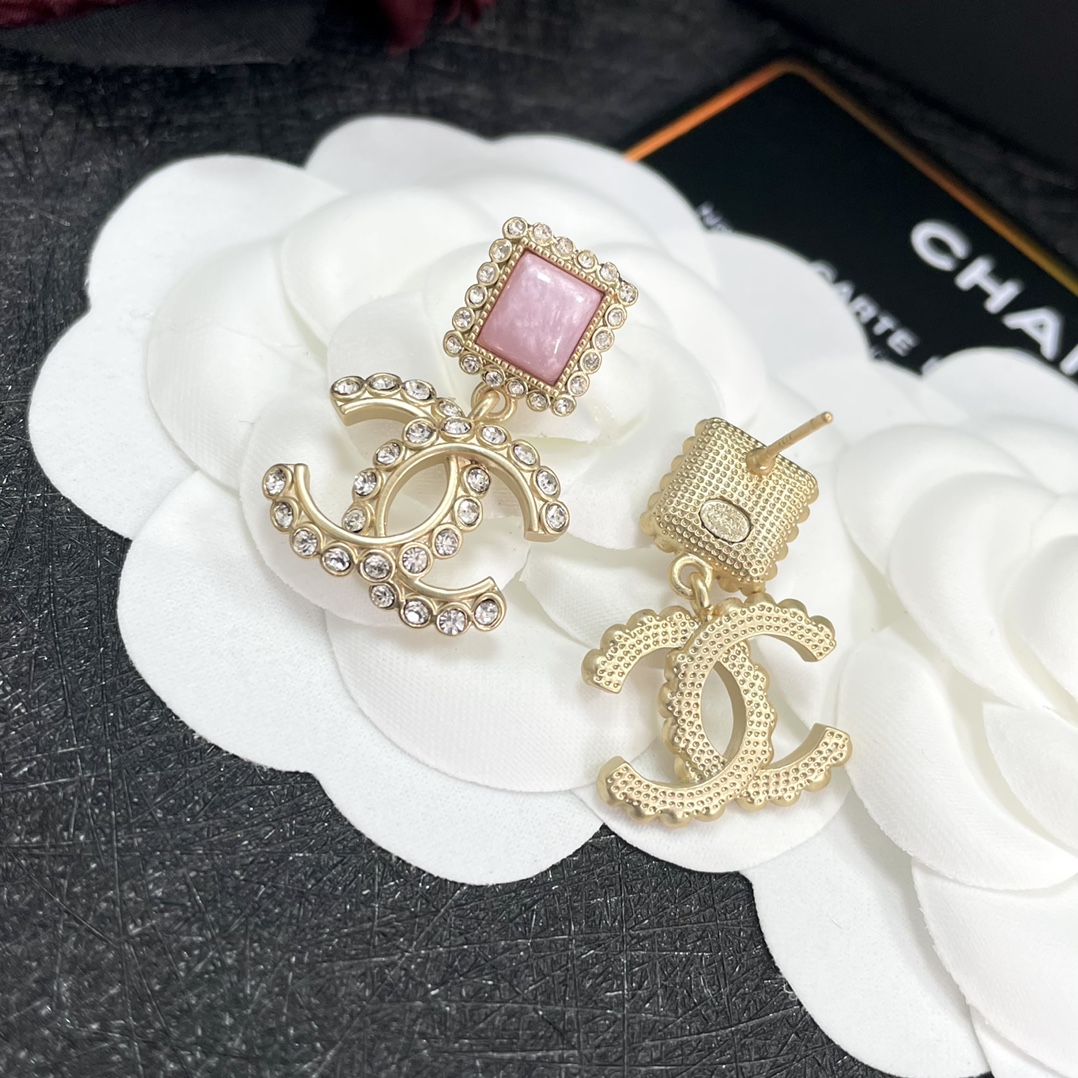 Chanel Earrings Pink