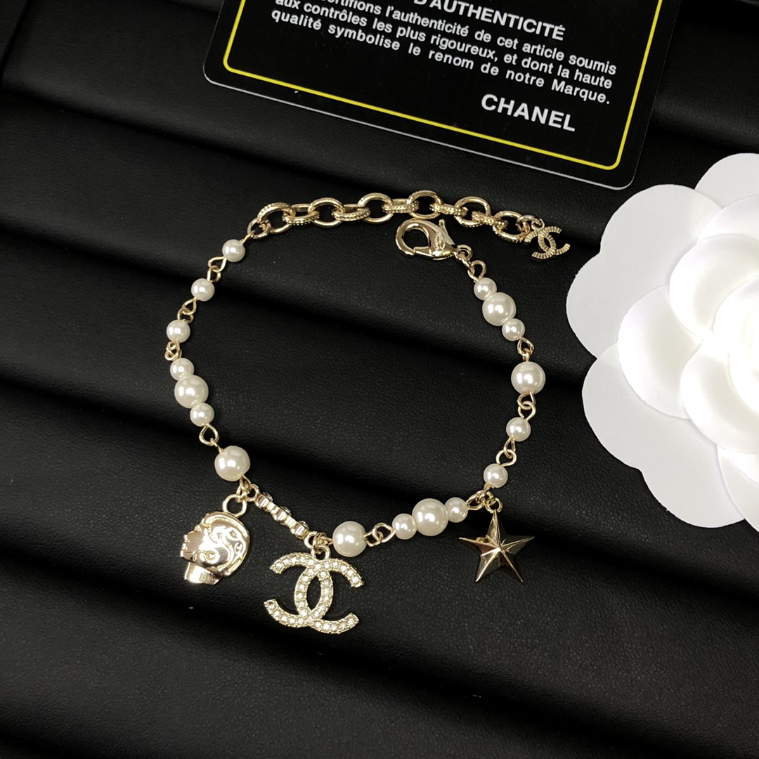 Chanel Bracelet Pearl