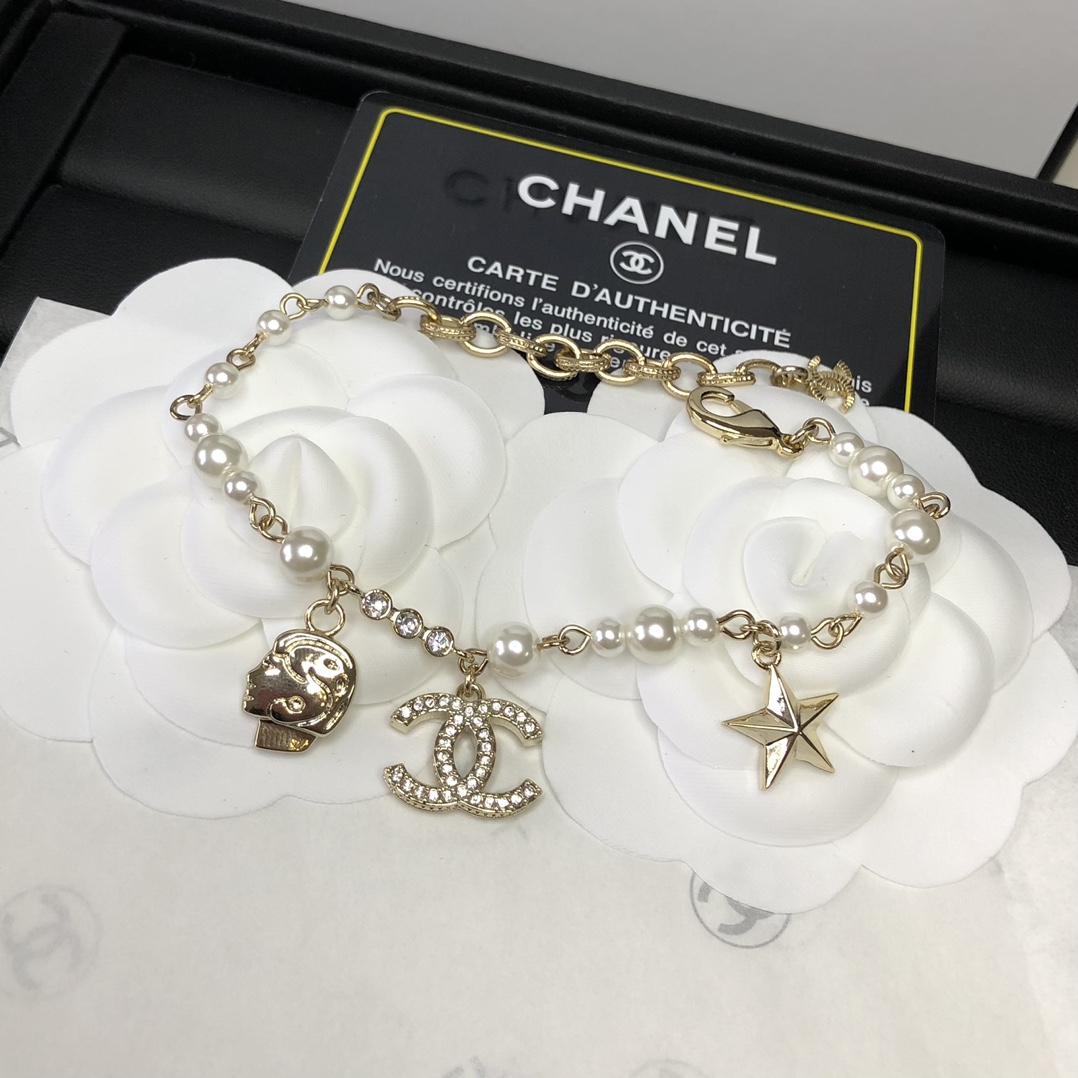 Chanel Bracelet Pearl